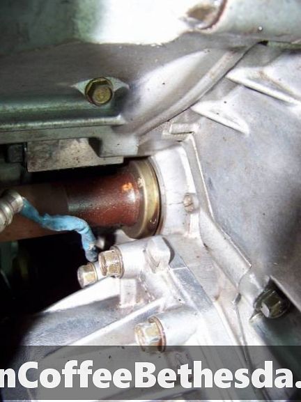 Honda Pilot 2003-2008: arreglo de pérdidas de aceite