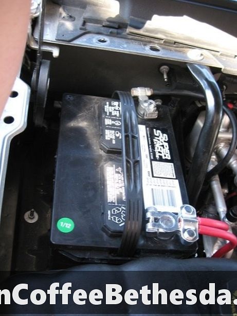 2007-2013 Chevrolet Silverado 1500: Betulkan Kebocoran Minyak