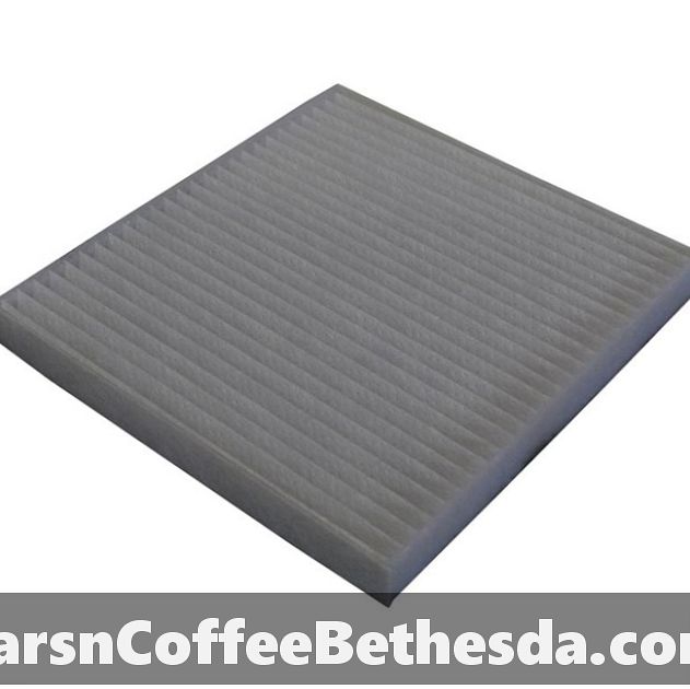 2007-2015 Lincoln MKX Cabin Air Filter Check