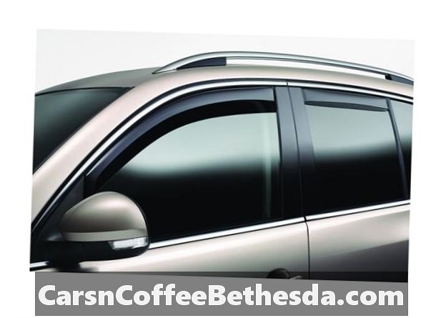 Provjera filtra za zrak u kabini Volkswagen Tiguan 2009-2017