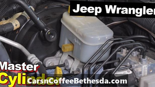 Pridať brzdovú kvapalinu: 2007-2017 Jeep Wrangler