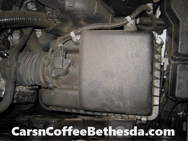 Air Filter How-To: 2010-2013 Mazda 3