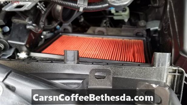 Air Filter How-To: 2011-2017 Nissan Juke