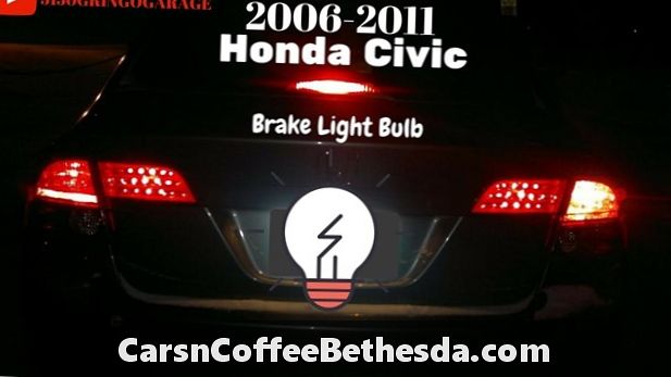 Mudança da luz de freio 2006-2011 Honda Civic
