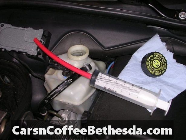 Flush Cooling How-to: Kia Forte (2010-2013)