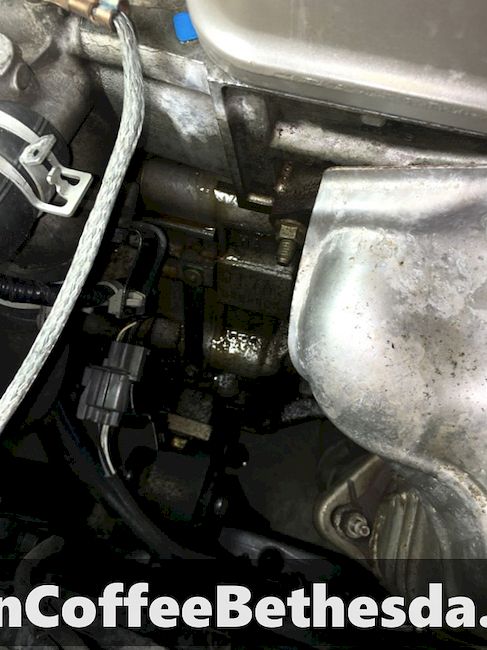 Pataisyti antifrizo nuotėkius: 2001–2005 „Honda Civic“