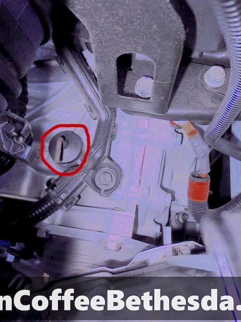 Control de nivel de líquido de transmisión de Honda CR-Z (2011-2016)